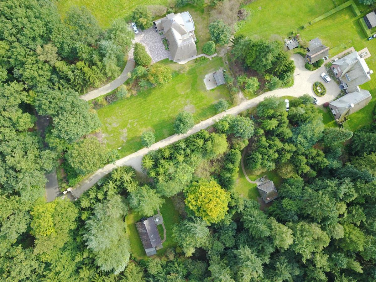 Landgoed Dennenholt - 5 Unique Holiday Homes フィールハウテン エクステリア 写真