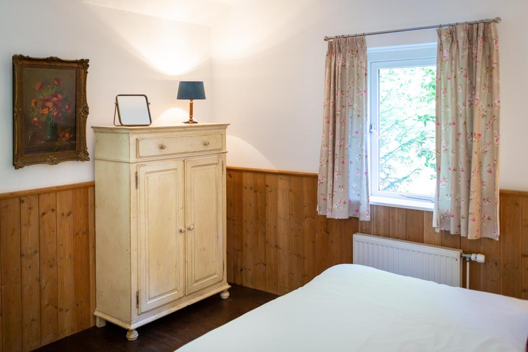 Landgoed Dennenholt - 5 Unique Holiday Homes フィールハウテン 部屋 写真